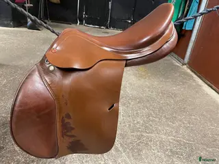 Sadlar hästutrustning Sadel i Gävle - Annons 2