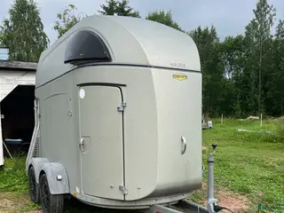 Hästtransporter fordon & transport till salu: Böckmann Master - Annons 3