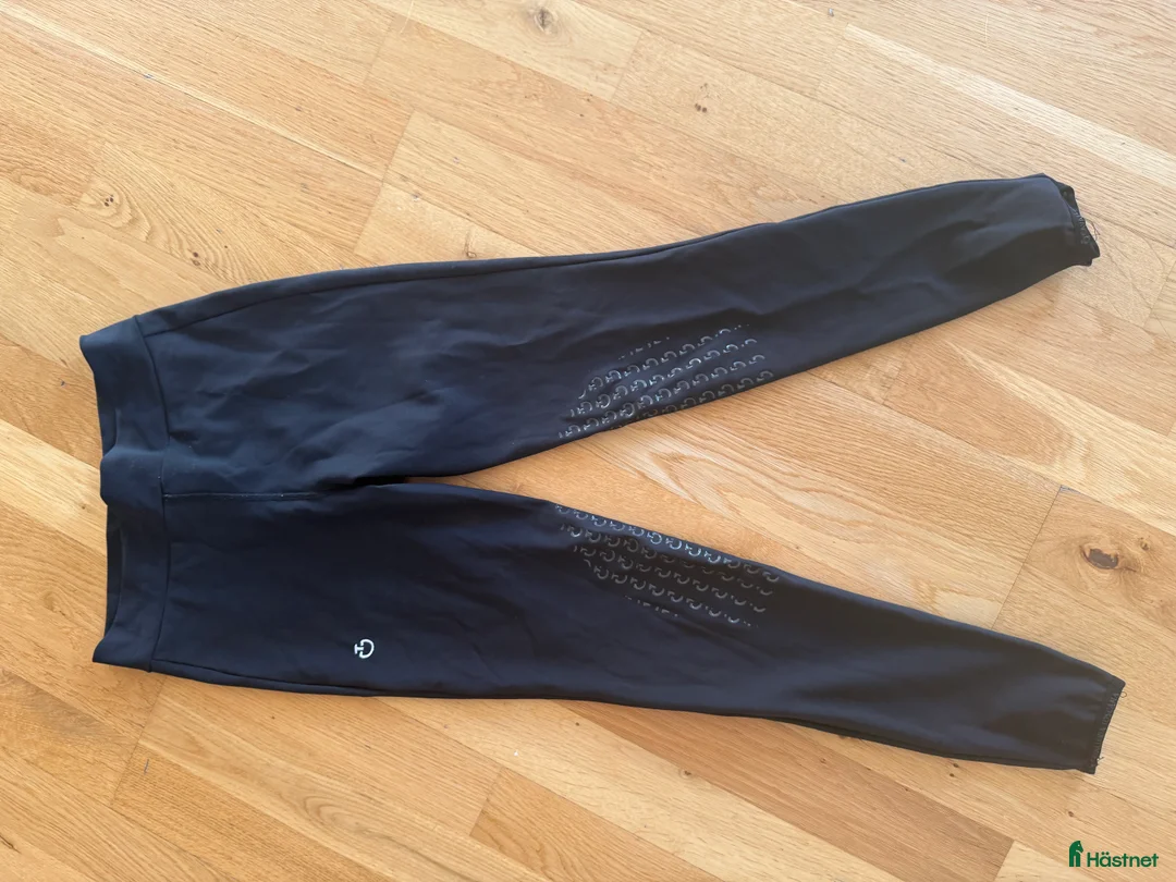 Ridbyxor ryttarutrustning till salu: Toscana ridleggings till salu i Strömstad - Annons 3