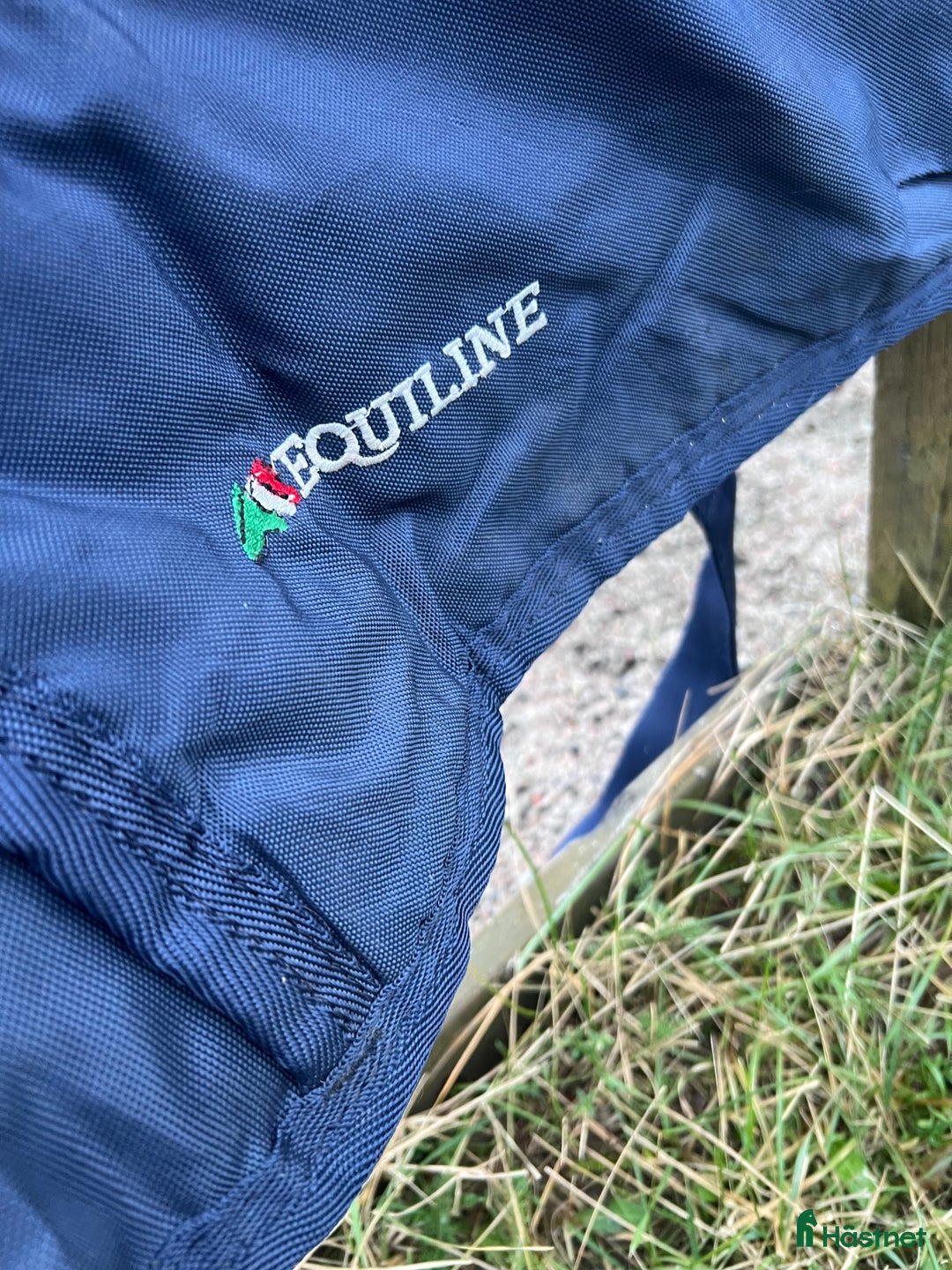 Täcken hästutrustning till salu: Equiline Stalltäcke 250g i Karlstad - Annons 2