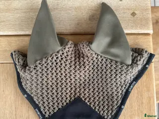 Övrig Hästutrustning hästutrustning ES luva väldigt lite använd - Annons 21