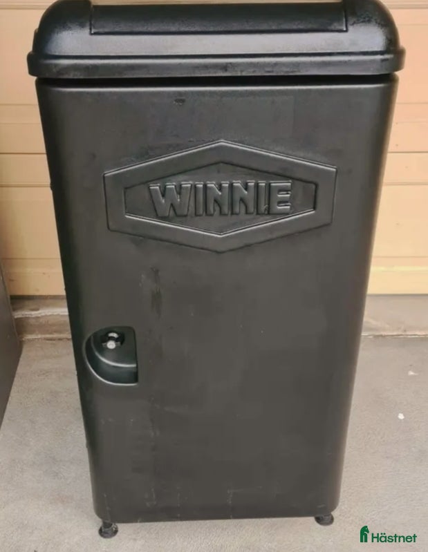 Övrig utrustning övrig utrustning till salu: Tävlingsskåpet Winnie  - Annons 2