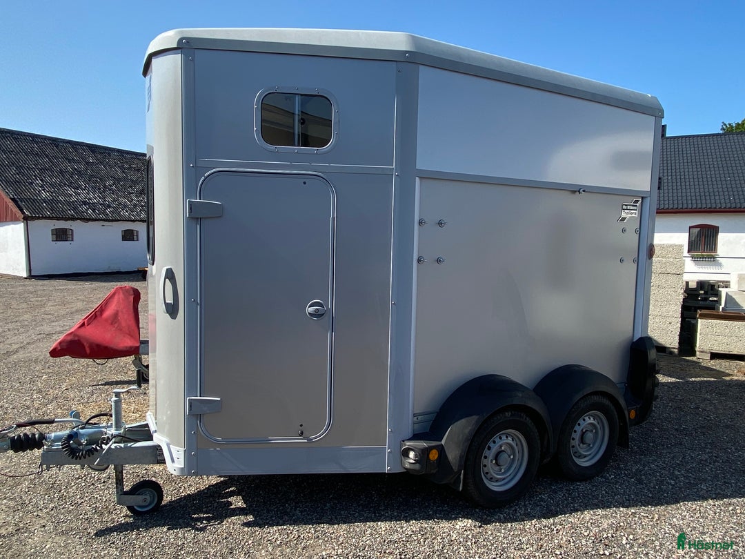 Hästtransporter  fordon & transport till salu: Hästsläp Ifor Williams HB 506 i Trelleborg - Bild 2