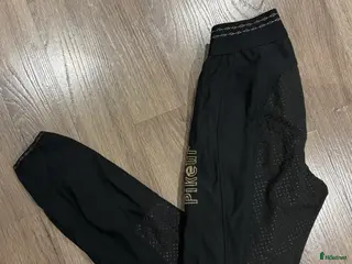 Ridbyxor ryttarutrustning till salu: pikeur ridbyxor helskodda stl 38 i Ljungsbro - Annons 1