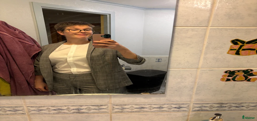 Galleribild {{count}}