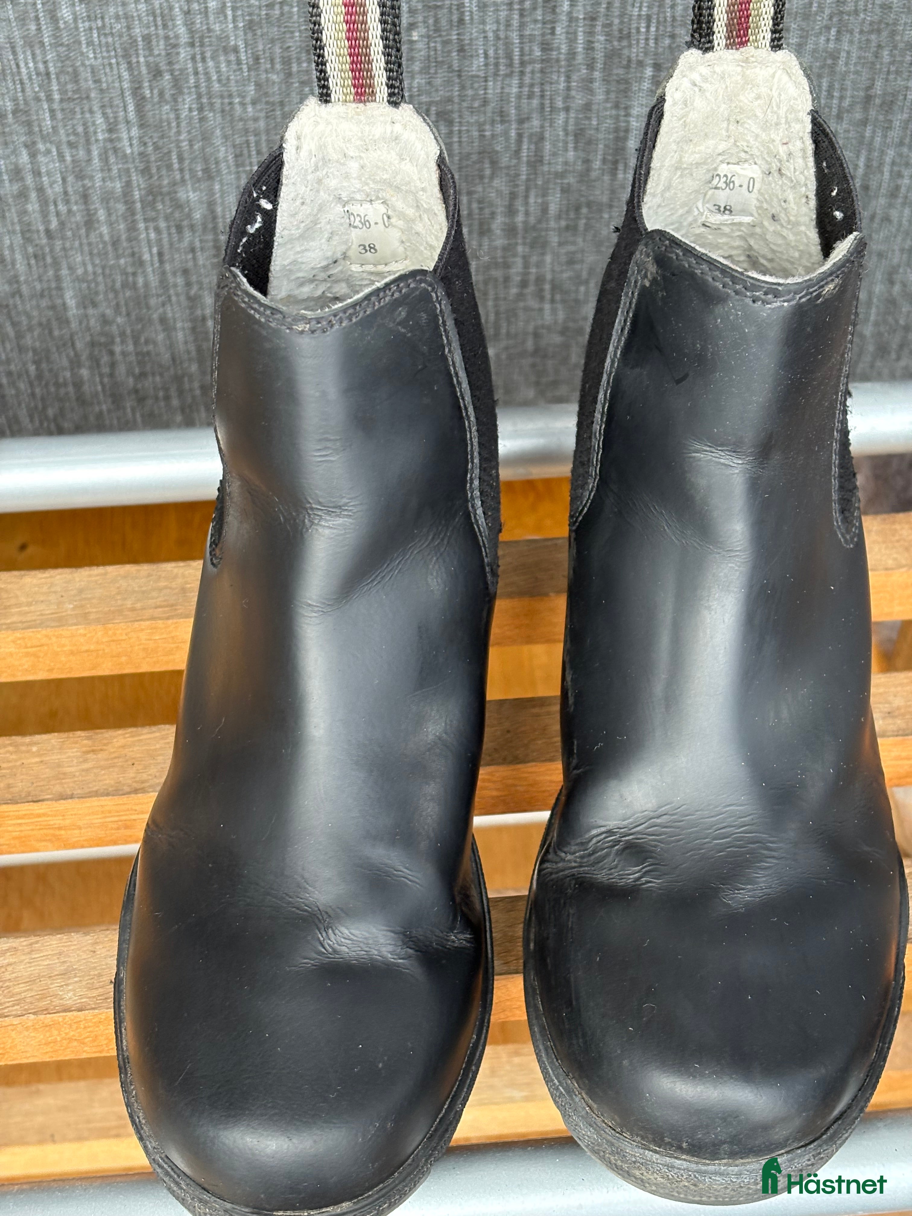 Övrig Ryttarutrustning ryttarutrustning till salu: Fodrad ridsko i Lindome - Annons 7