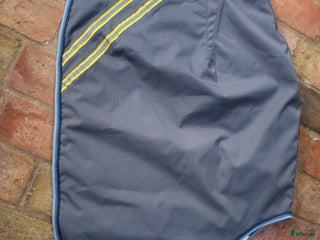 Täcken hästutrustning till salu: Nytt ländtäcke från Hansbo i Sankt OLOF - Annons 10