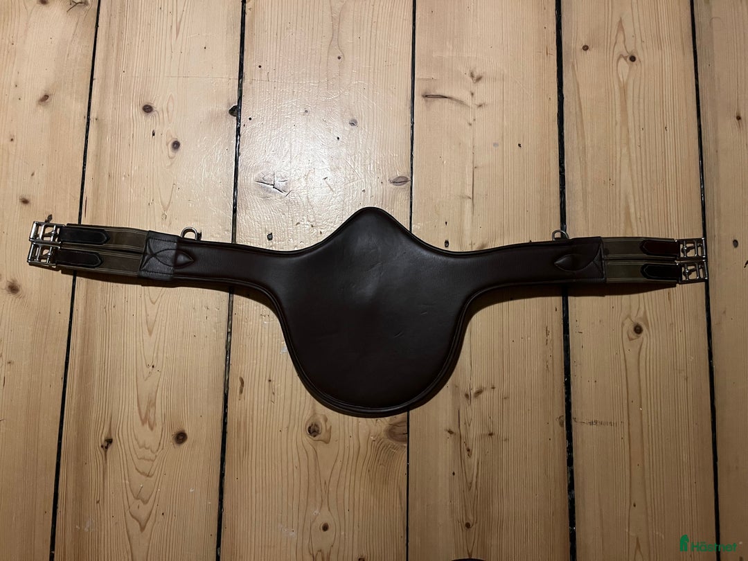 Sadeltillbehör hästutrustning till salu: Claridge House magplatta 115 cm  i Enköping - Annons 3