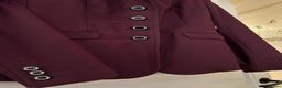 Jackor & Kavajer ryttarutrustning till salu: Vinröd equiline kavaj i Ytterby - Annons 2
