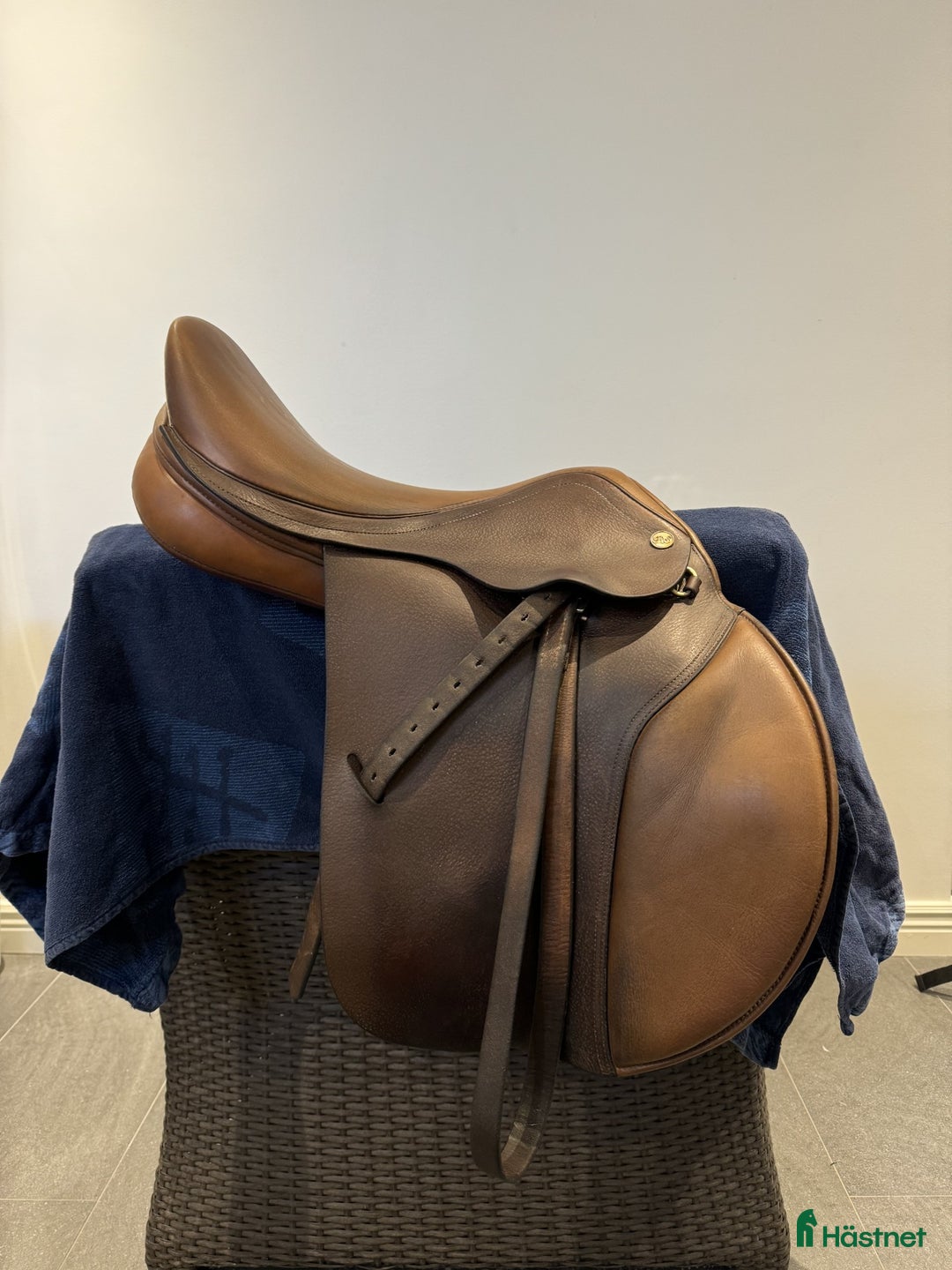 Sadlar hästutrustning till salu: Allroundsadel (paketpris)  i Täby - Annons 3