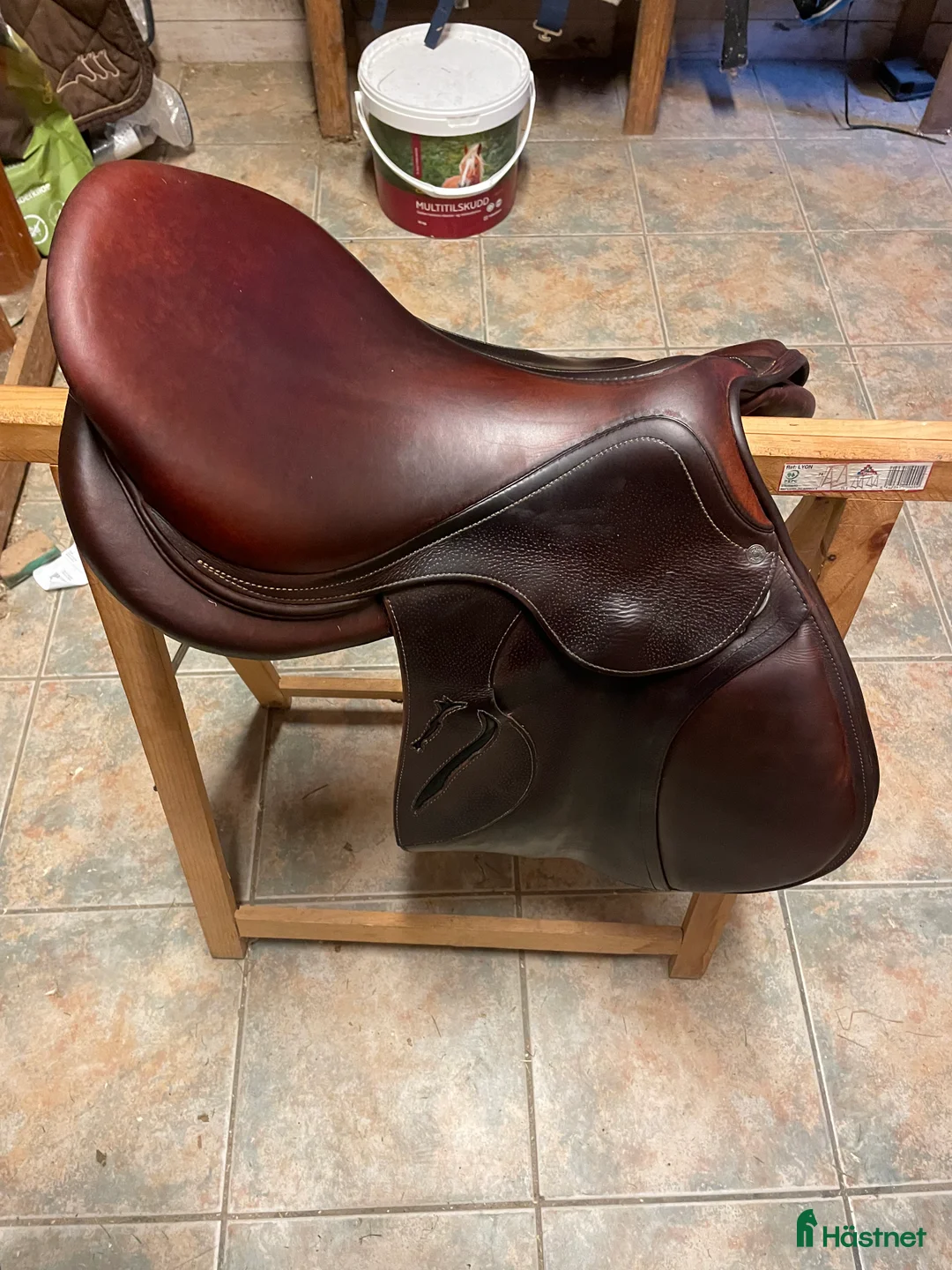 Sadlar hästutrustning till salu: Antares evolution sprang sal - Annons 3