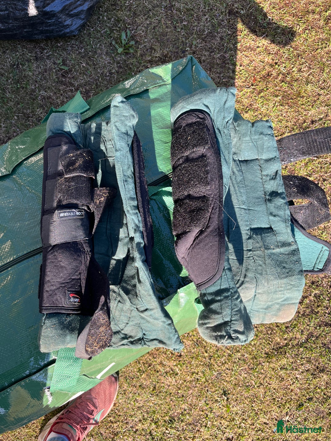 Övrig Hästutrustning hästutrustning till salu: Stallbandage, bogskydd och benpaddar i Kvicksund - Annons 2