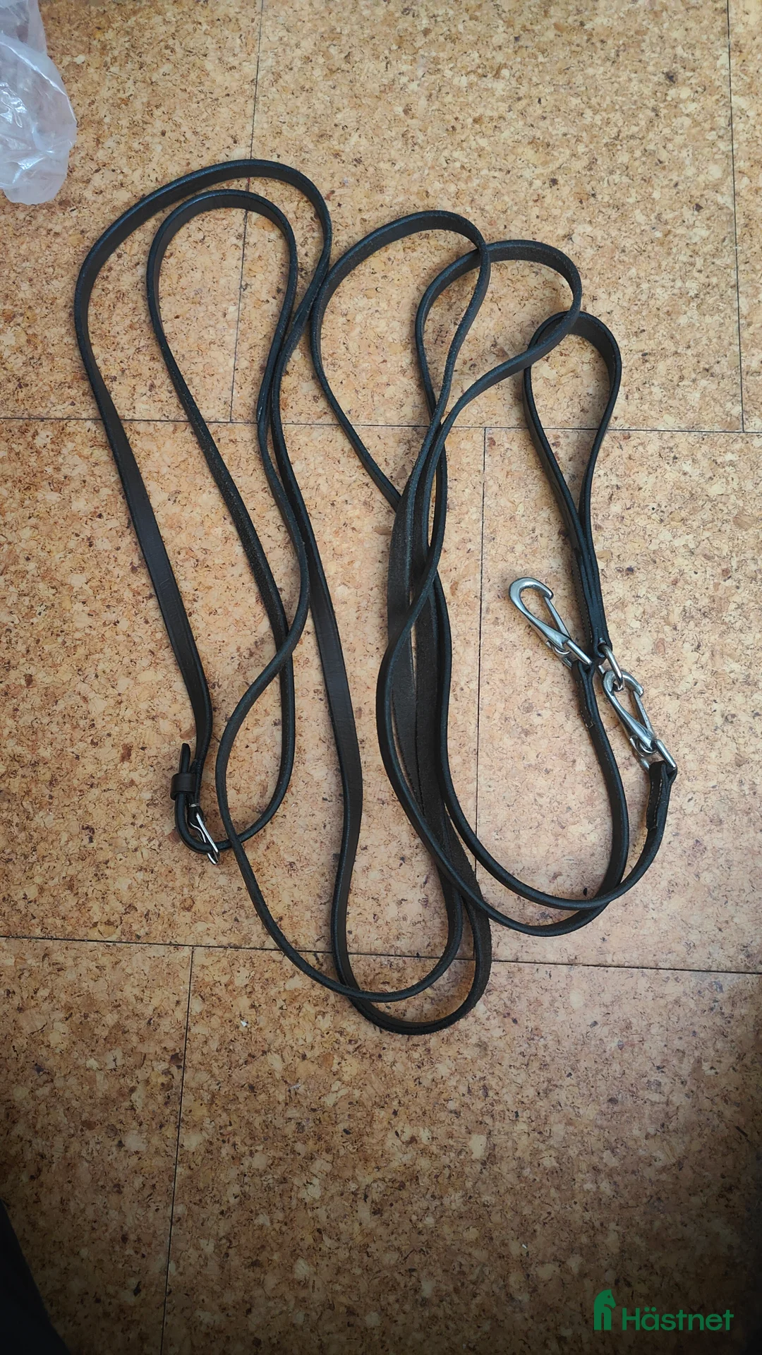 Övrig Hästutrustning hästutrustning till salu: Dyon och Iconic - martingal och graman, bruna  - Annons 1