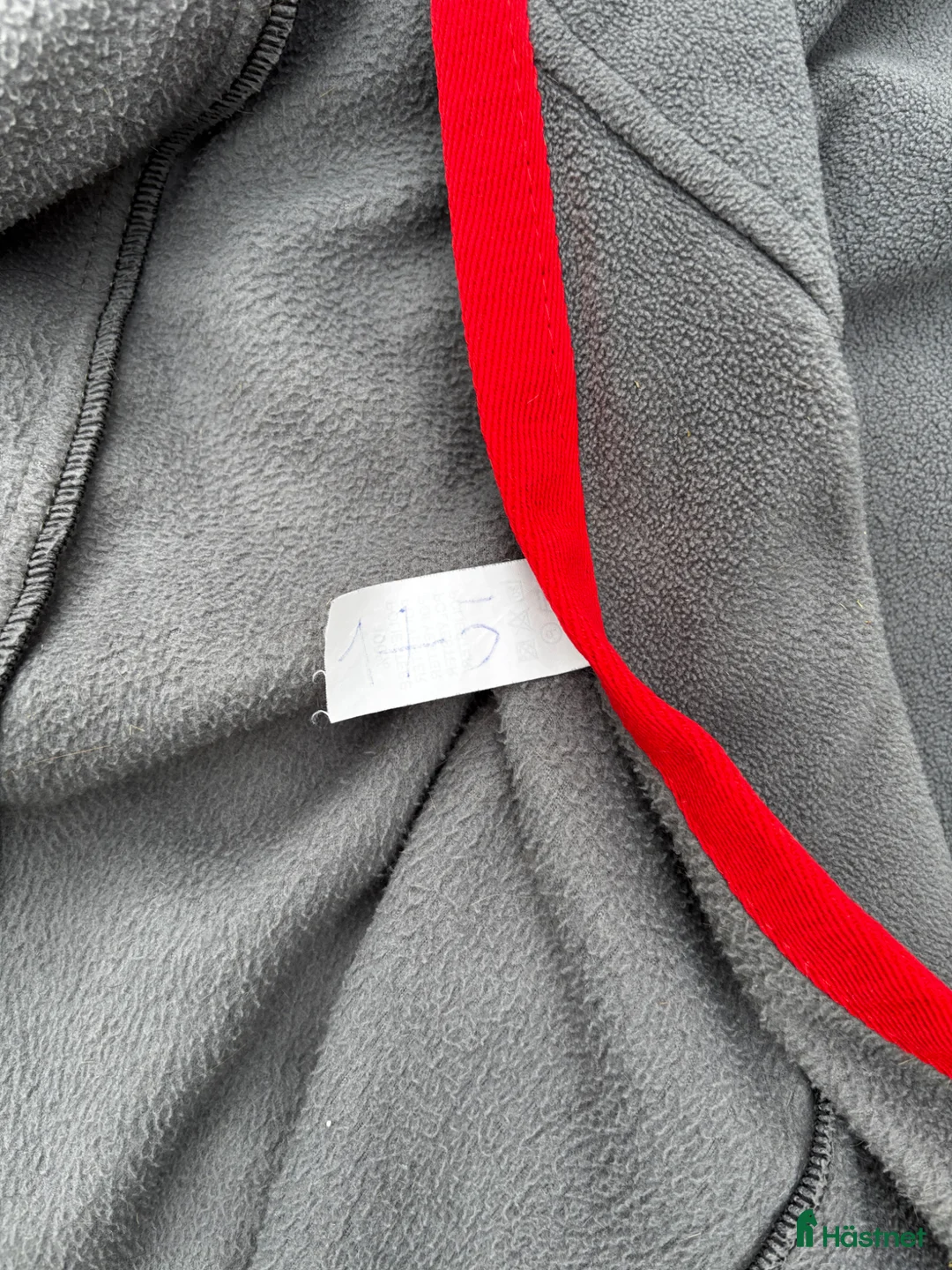 Täcken hästutrustning till salu: Equipe Fleece 145 cm - Annons 3