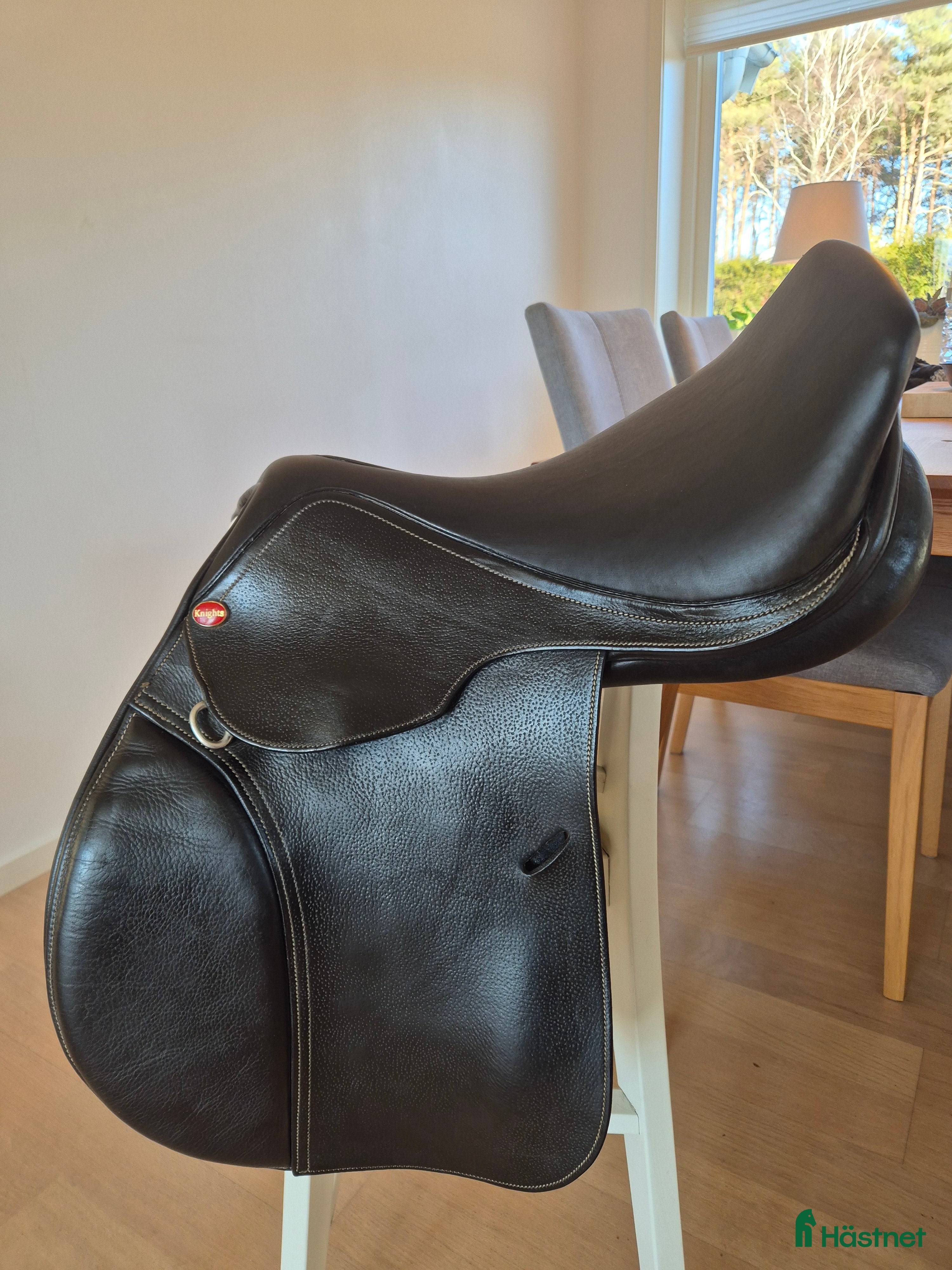 Sadlar hästutrustning Knights robin hood elit 16" - Annons 2