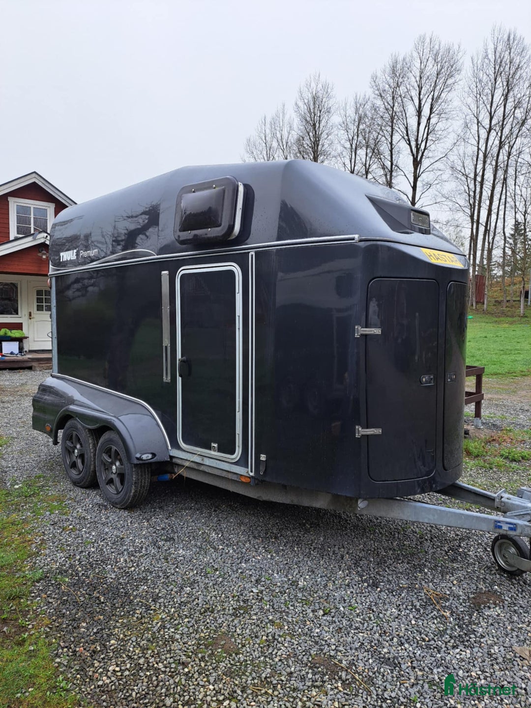 Hästtransporter  fordon & transport till salu: Thule Hästtransport  i Katrineholm - Bild 5