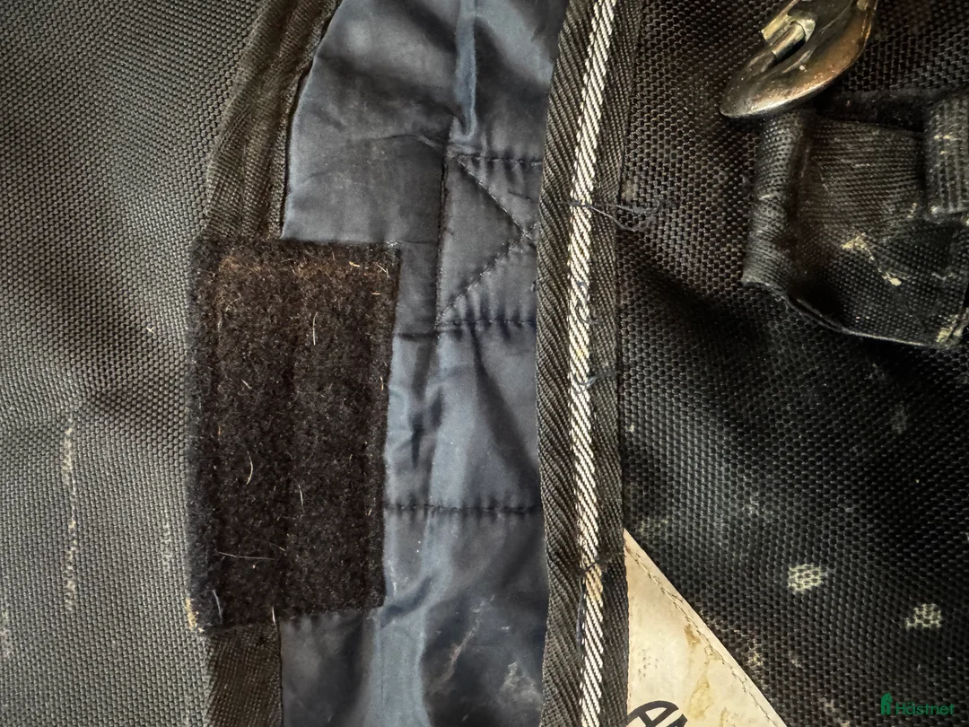 Täcken hästutrustning till salu: Amigo Bravo 12 plus, stl 130 i Kareby - Annons 2