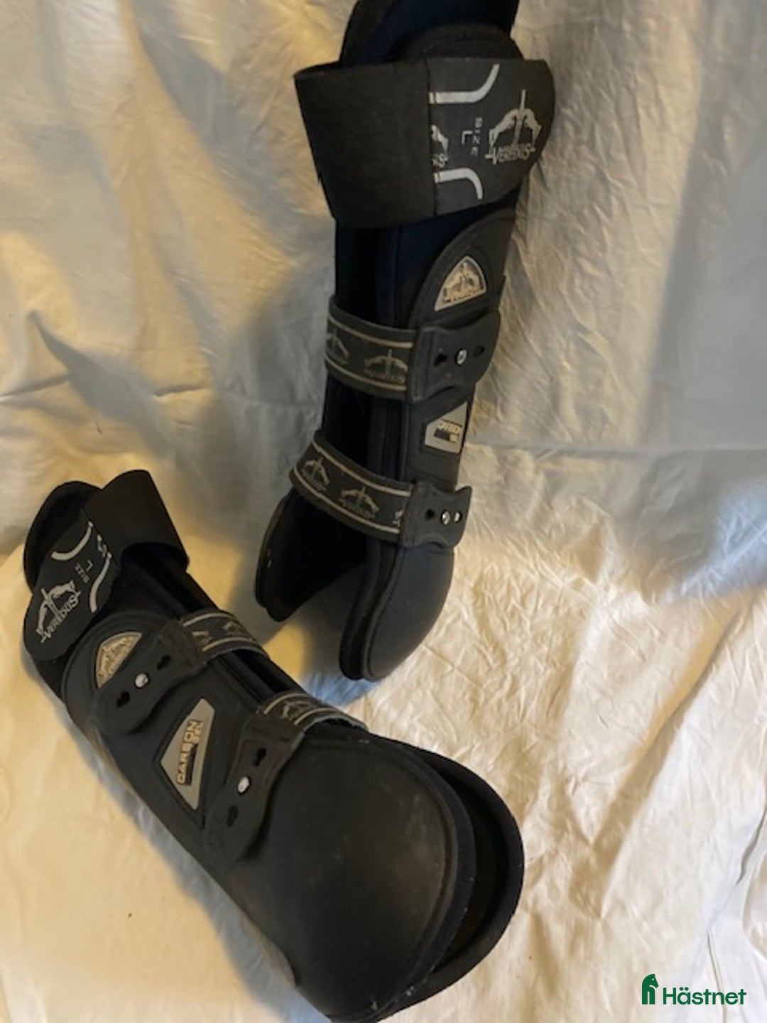 Benskydd hästutrustning till salu: Bakbensskydd i Alafors - Annons 1