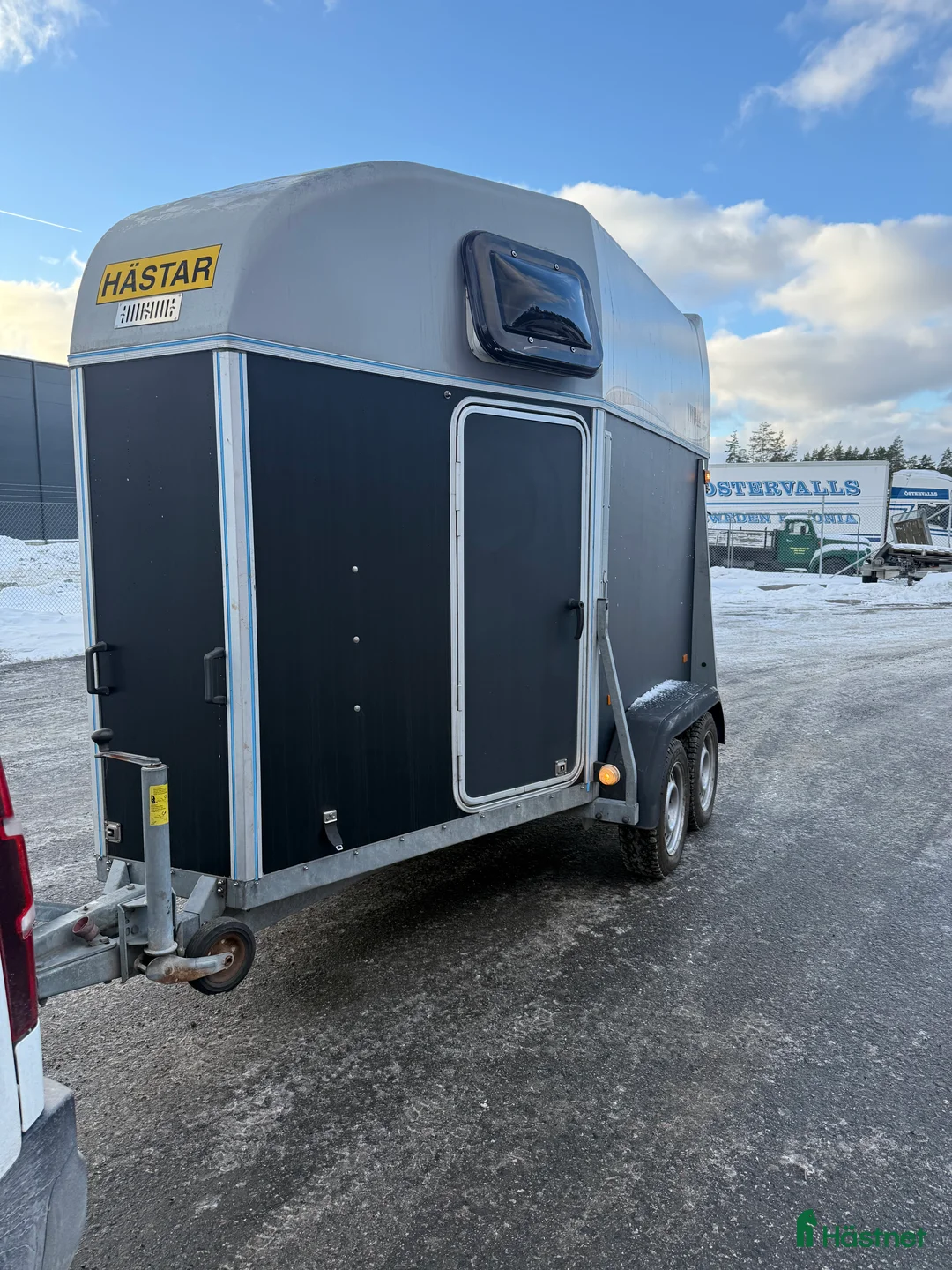 Hästtransporter  fordon & transport till salu: Thule Royal 200 E5 Nyrenoverad  i Åkersberga - Annons 1
