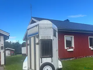 Hästtransporter fordon & transport till salu: Nybesiktat Umesläp - bara att tuta och köra! - Annons 8
