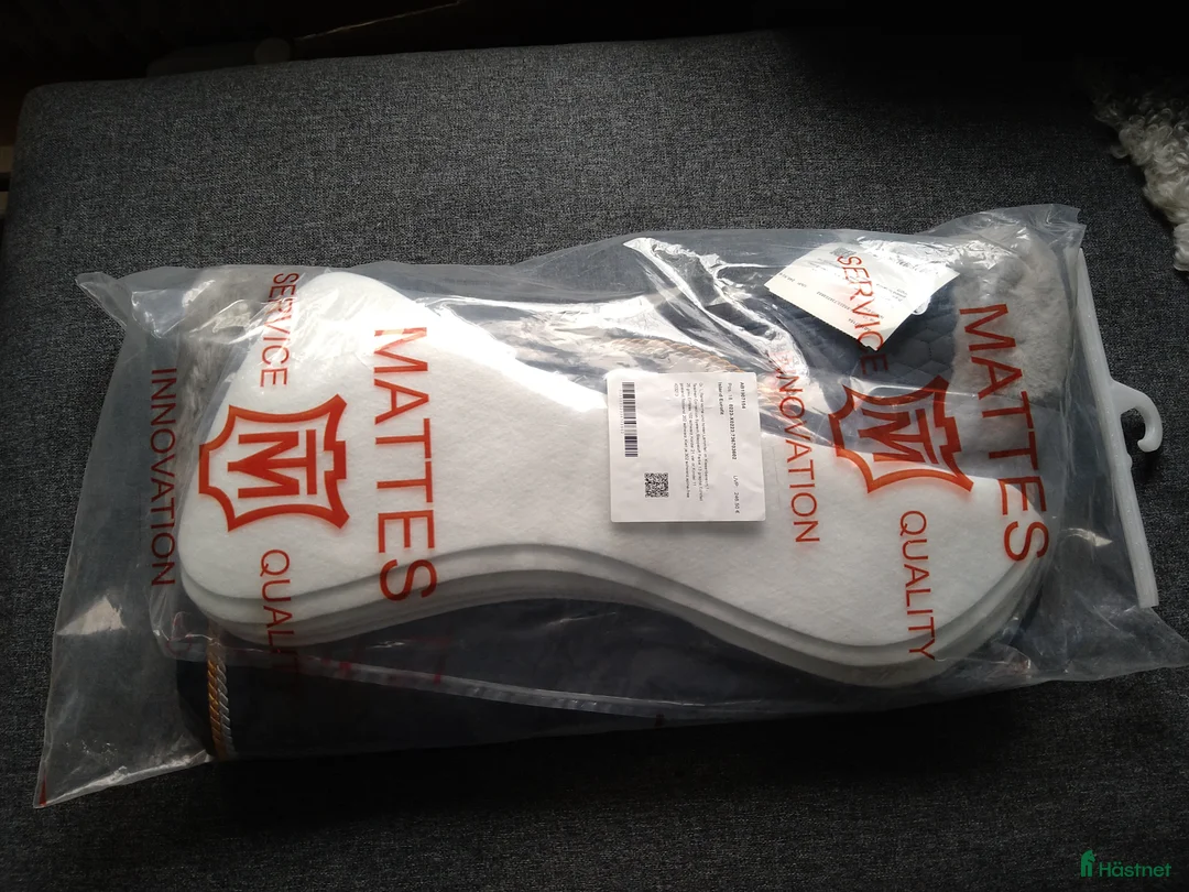 Schabrak & Vojlockar hästutrustning till salu: Mattes schalock correction i Härnösand - Annons 2