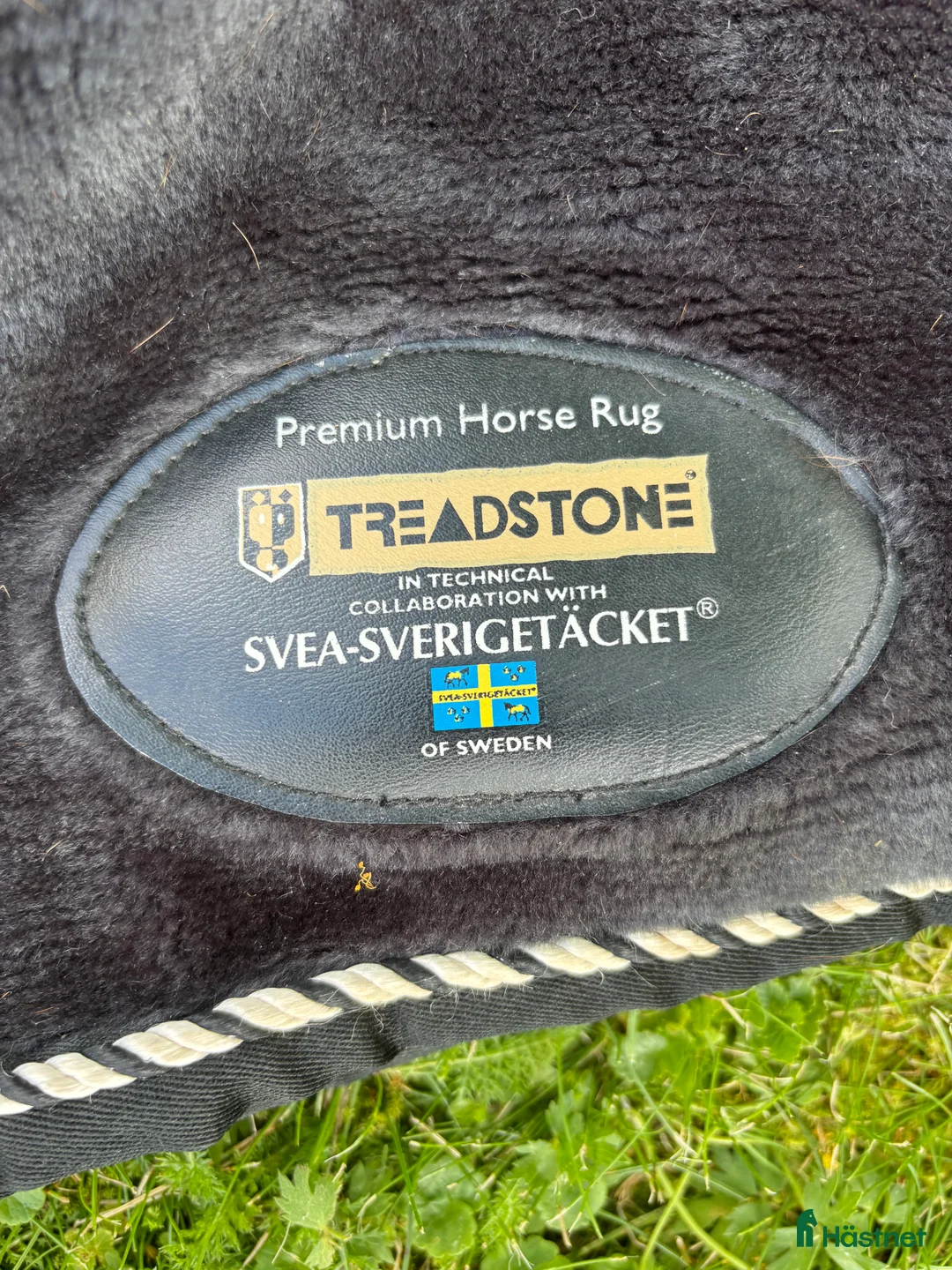 Täcken hästutrustning till salu: Säljer ett mink fleecetäcke i stl 145 i Uppsala - Annons 3