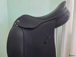 Sadlar hästutrustning Ergox2 Trude dressyrsadel i Vessigebro - Annons 3