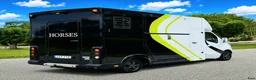 Hästlastbilar  fordon & transport till salu: UNIK 6-sitsig Hästlastbil 1055kg lastvikt - Annons 3