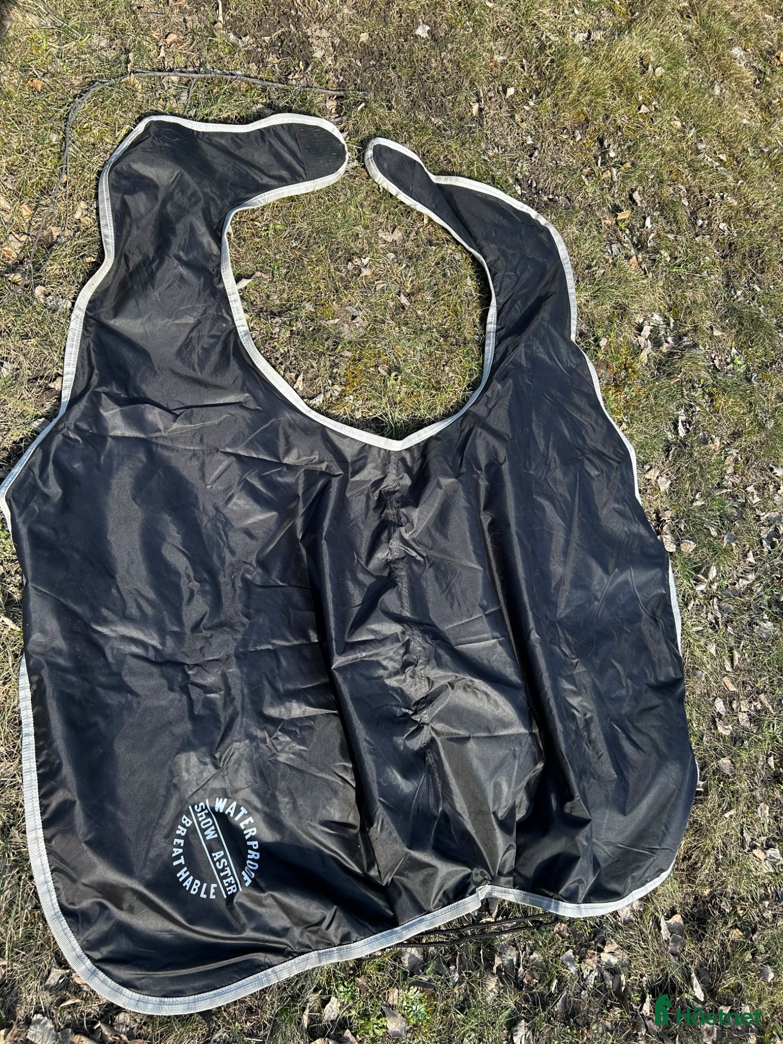 Täcken hästutrustning Ridtäcken strl 145 och 135 - Annons 1