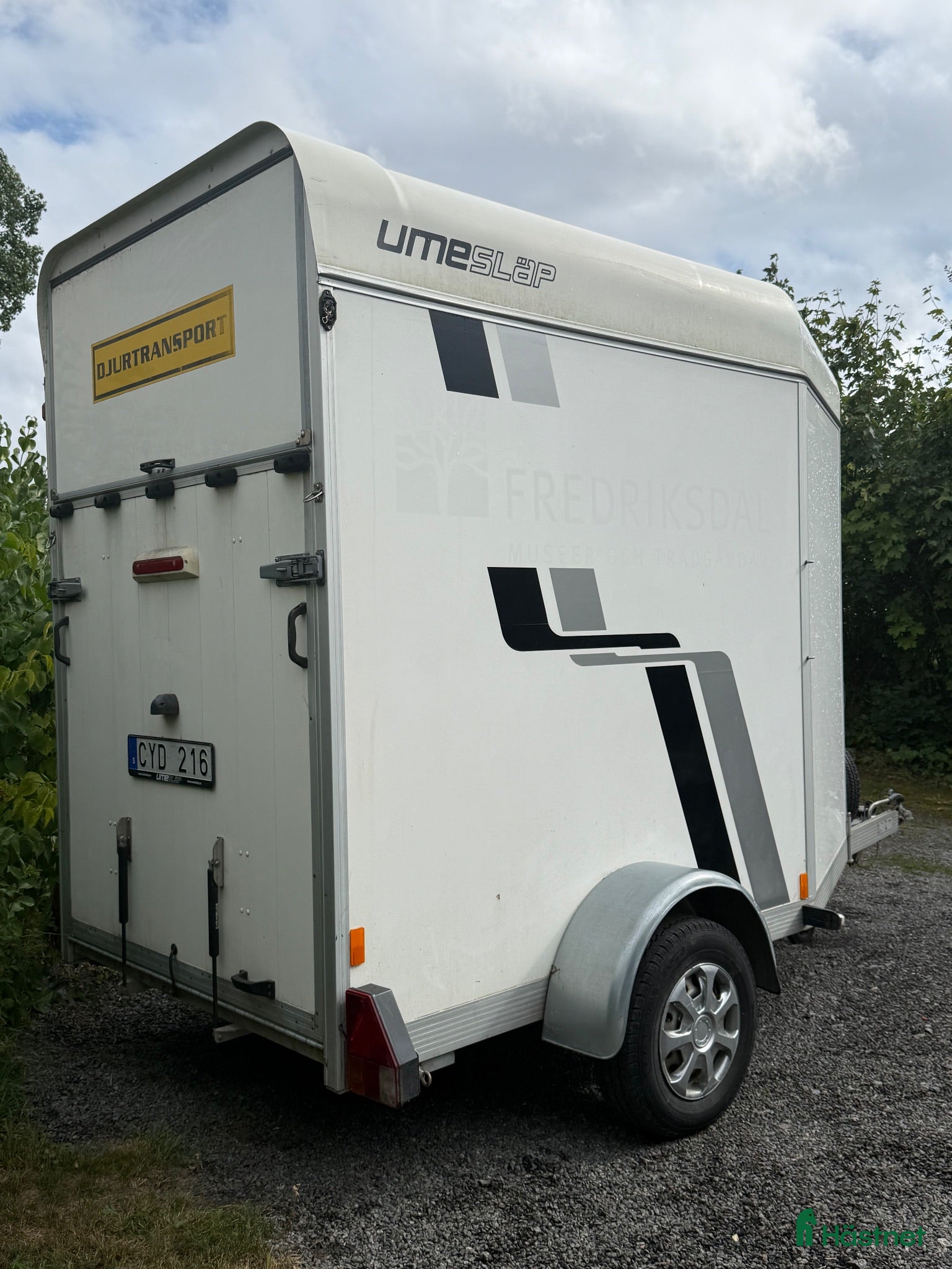 Hästtransporter  fordon & transport till salu: Umesläp A15 i mkt gott skick - Annons 1