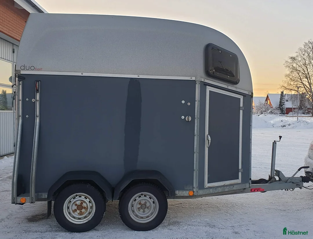 Hästtransporter  fordon & transport till salu: Böckmann Duo-15 - Annons 2