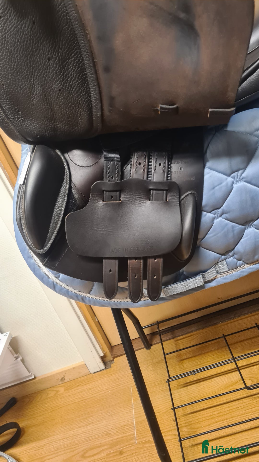 Sadlar hästutrustning till salu: Albion Adjusta  Kontrol i Hamneda - Annons 2