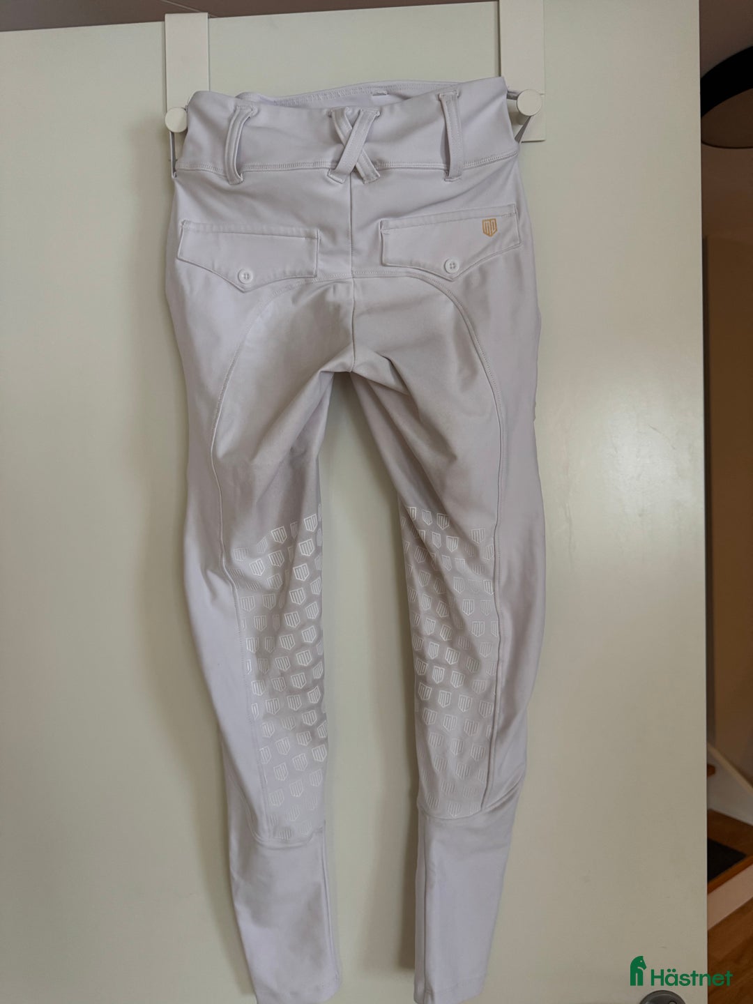 Övrig Hästutrustning hästutrustning till salu:  Samshield  Pikeur Fager Ariat Uhip MayaDelores i Hjälteby - Annons 8