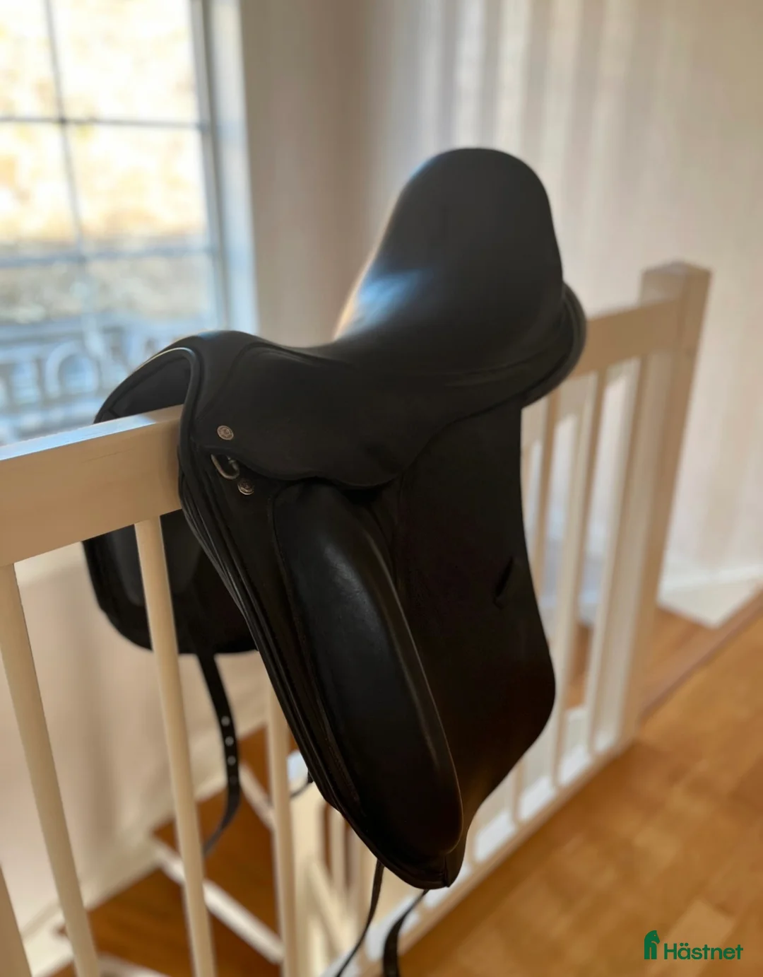 Sadlar hästutrustning till salu: Custom Wolfgang dressyrsadel i Uddevalla - Annons 6