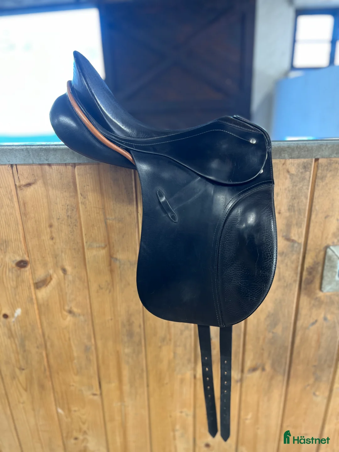 Sadlar hästutrustning till salu: Passier Dressyrsadel för den mindre ryttaren i Saxtorp - Annons 1