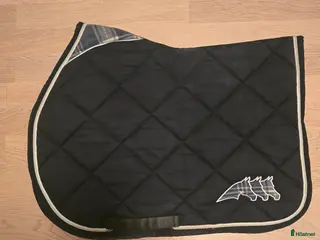 Schabrak & Vojlockar hästutrustning till salu: Schabrak Equiline i Gävle - Annons 2