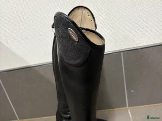 Ridstövlar ryttarutrustning till salu: De Niro ridstövlar - Annons 1