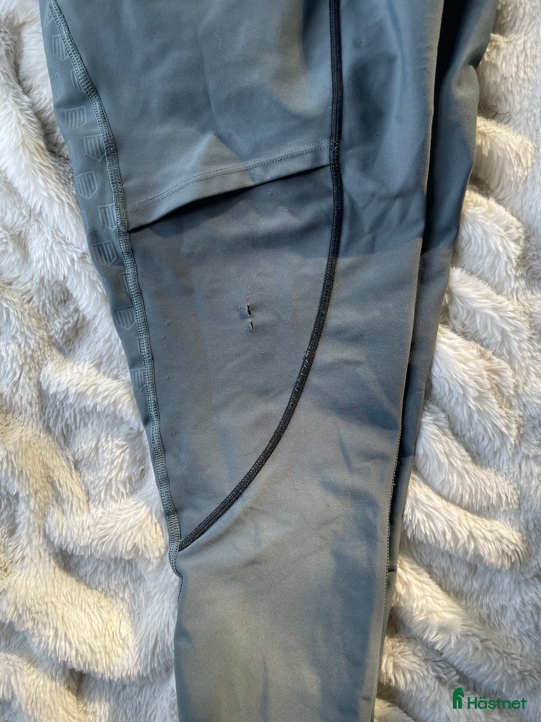 Ridbyxor ryttarutrustning till salu: Maya delorez Ridbyxor i Hagby - Annons 3