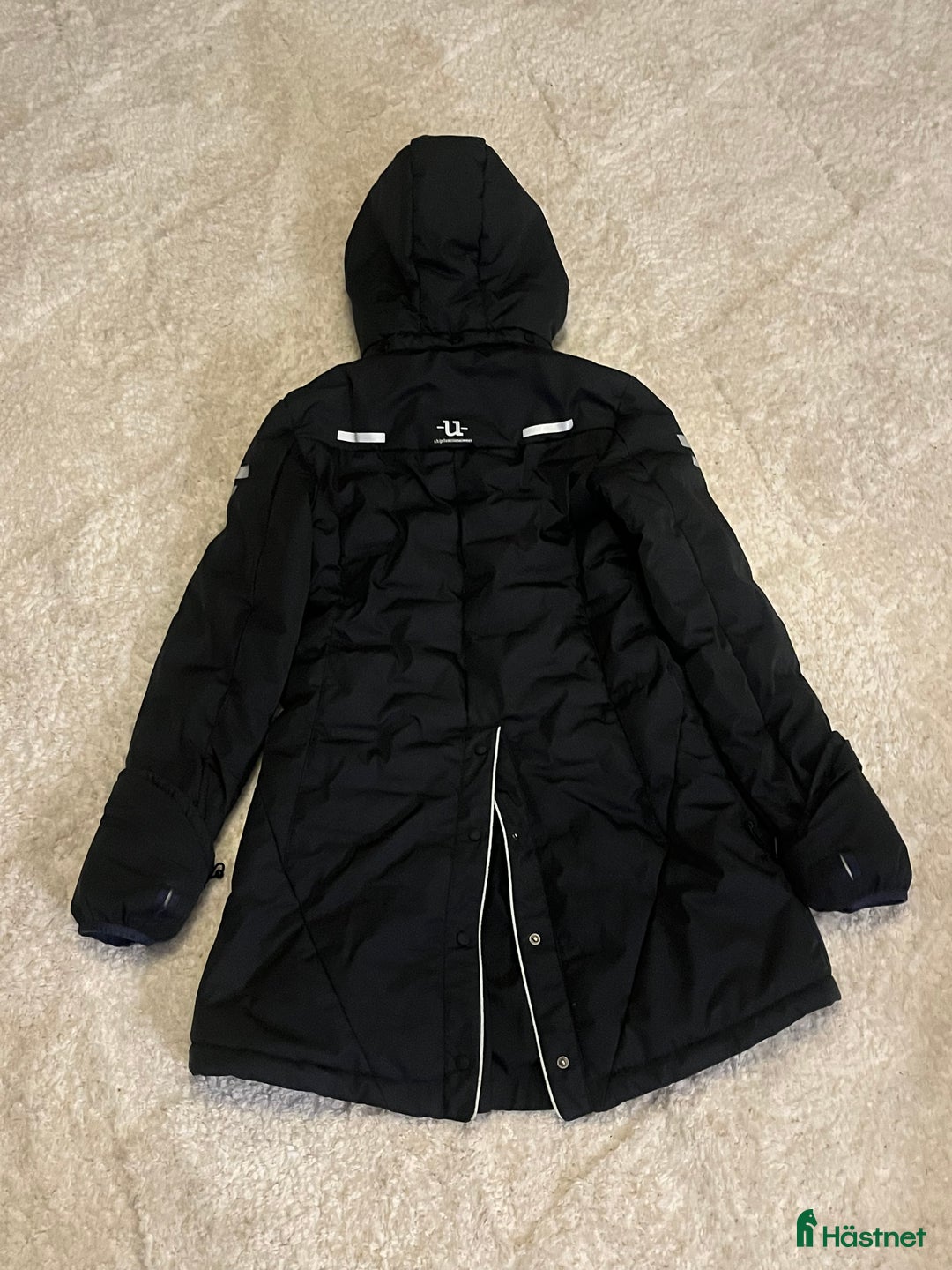 Säkerhetsvästar ryttarutrustning till salu: Säkerhetsväst, lång vinter kappa, ridkjol - Annons 12