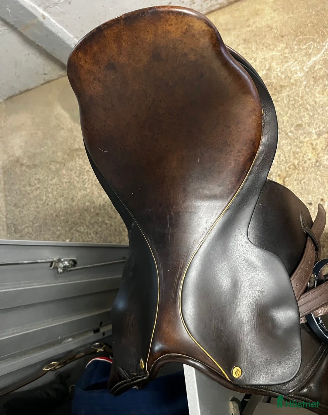 Sadlar hästutrustning till salu: Frank Baines sadel  i Tystberga - Annons 2