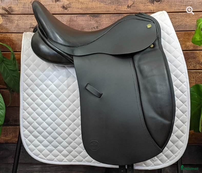 Sadlar hästutrustning Mycket bra dressyrsadel i gott skick - Annons 14