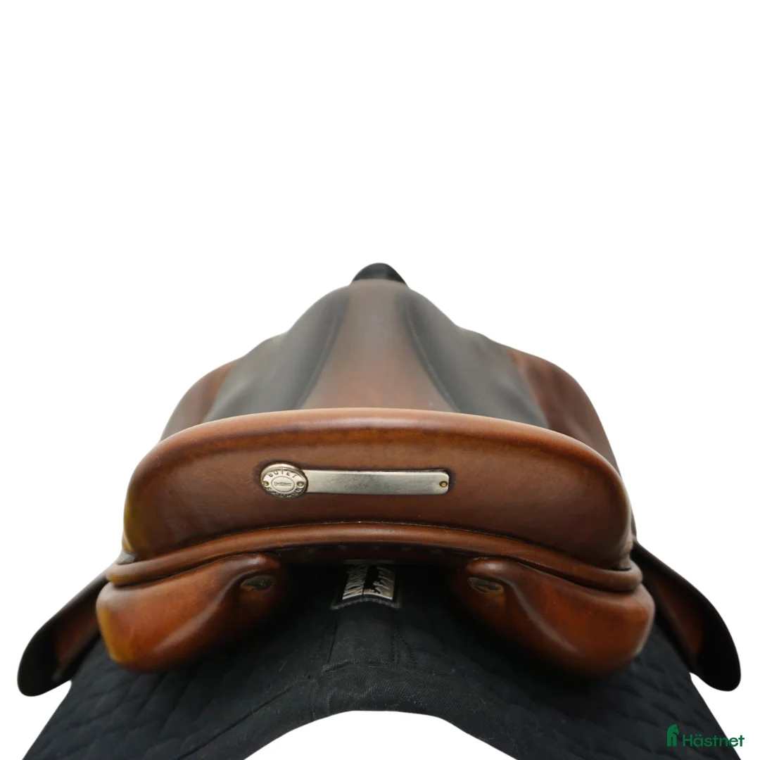 Sadlar hästutrustning till salu: Butet C 17" 1,5 kåpa  i Upplands Väsby - Annons 3