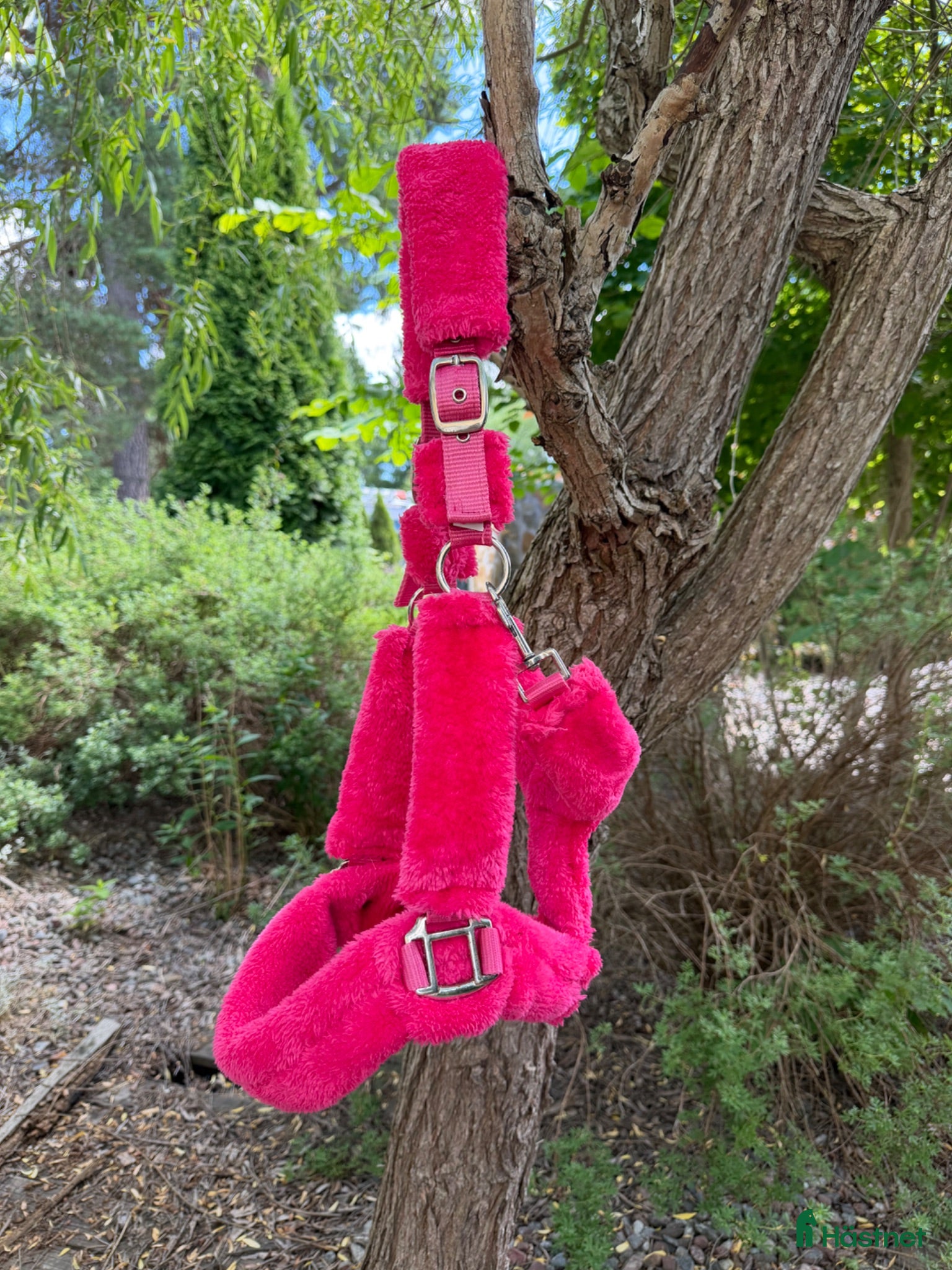 Övrig Hästutrustning hästutrustning Rosa fluffgrimmor - Annons 1