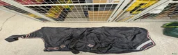 Täcken hästutrustning till salu: Skrittmaskin/tömkörningstäcke i strl full - Annons 1