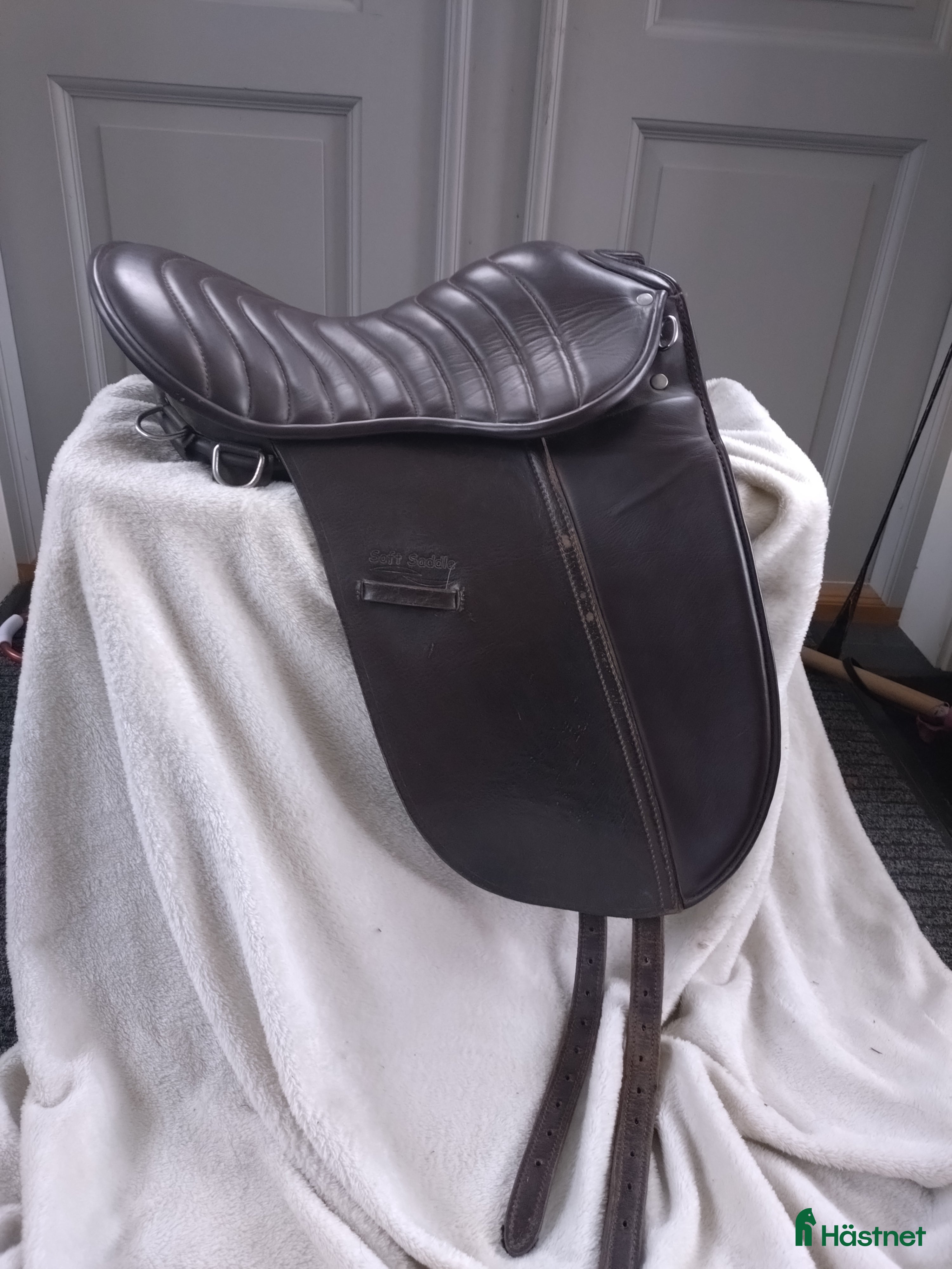 Sadlar hästutrustning till salu: Island/dressyrsadel  i Nyköping - Annons 23