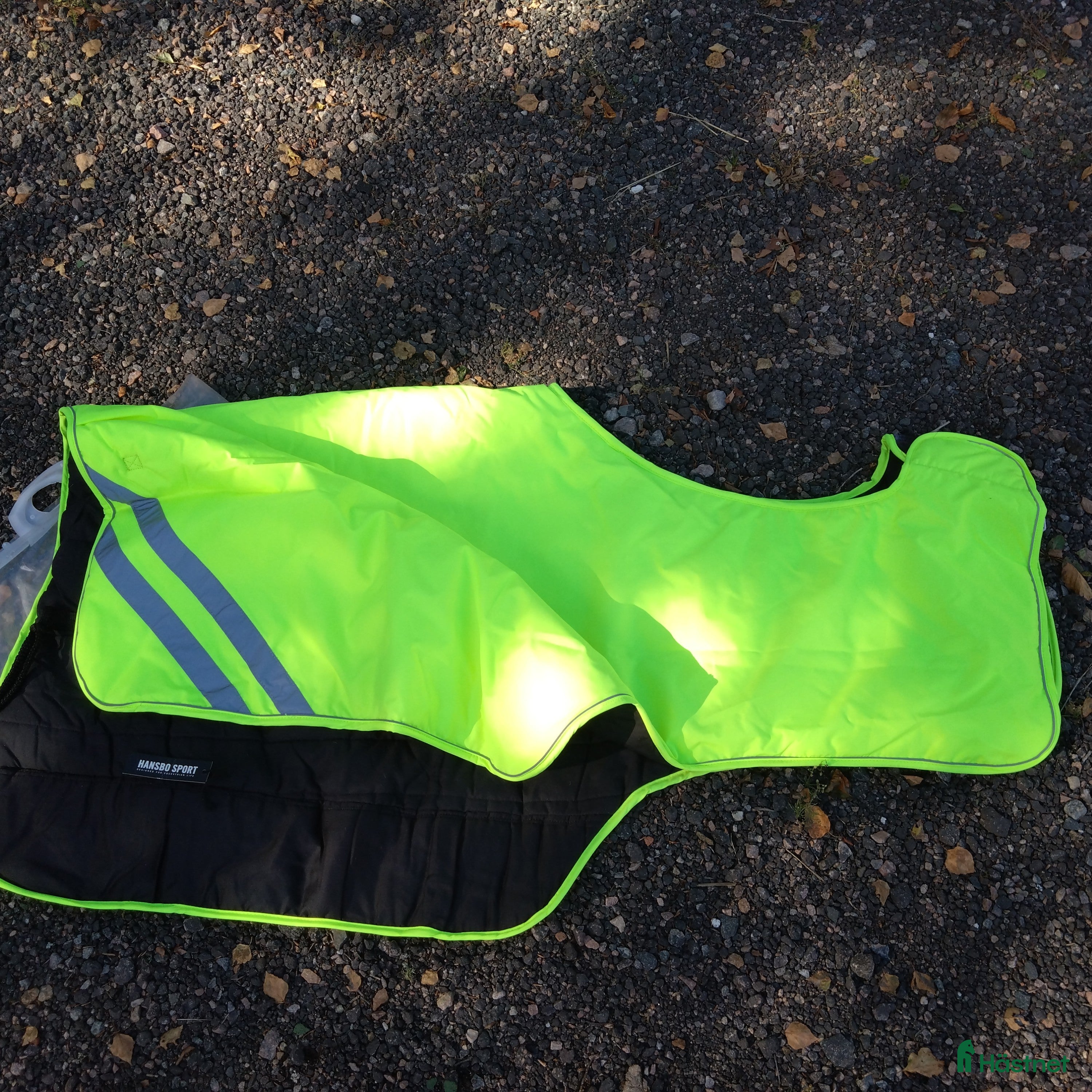 Täcken hästutrustning till salu: Ridtäcke reflex  i Hjärnarp - Annons 4