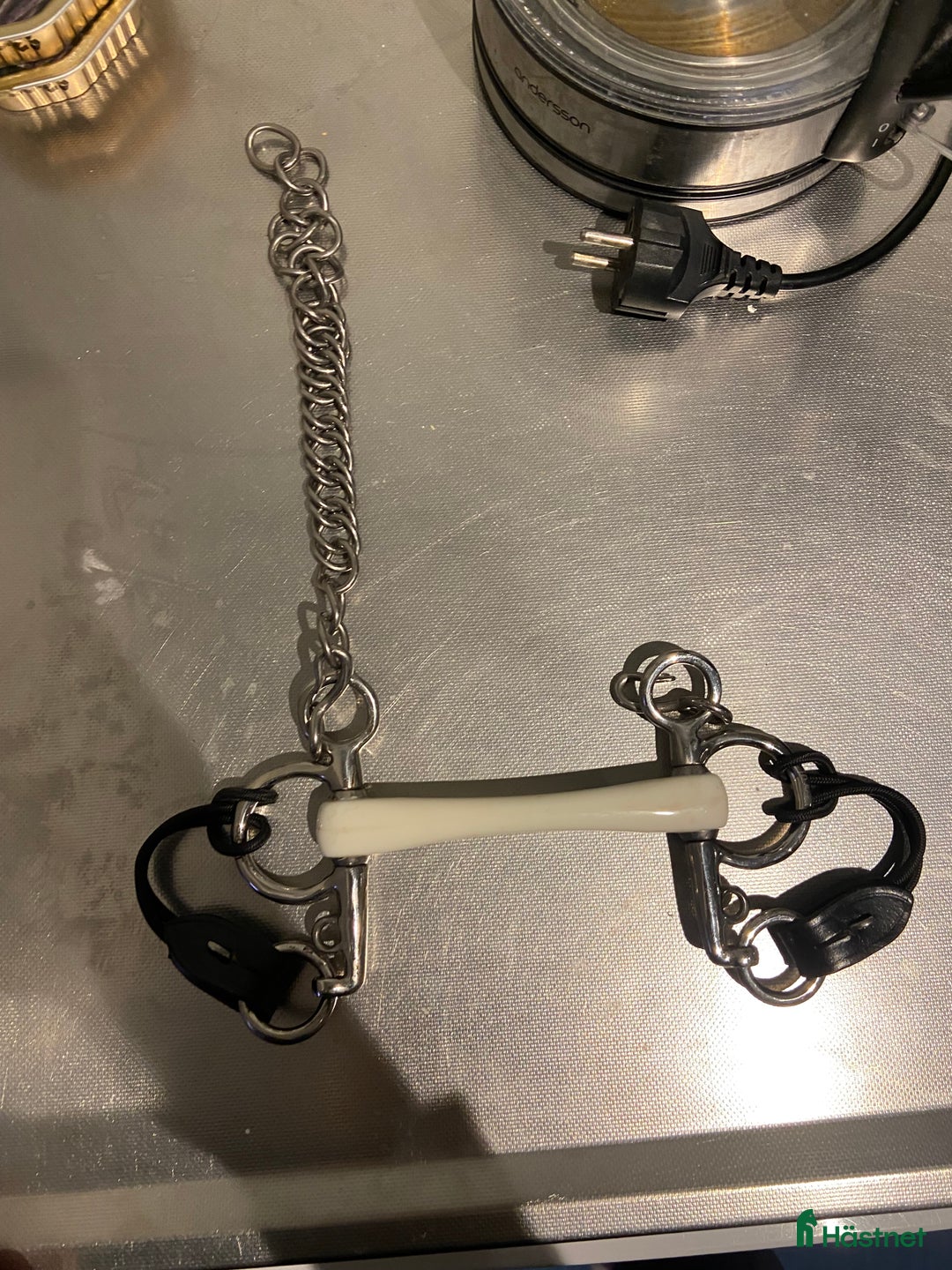 Bett hästutrustning till salu: Babypelham flexible säljes  i Onsala - Annons 2