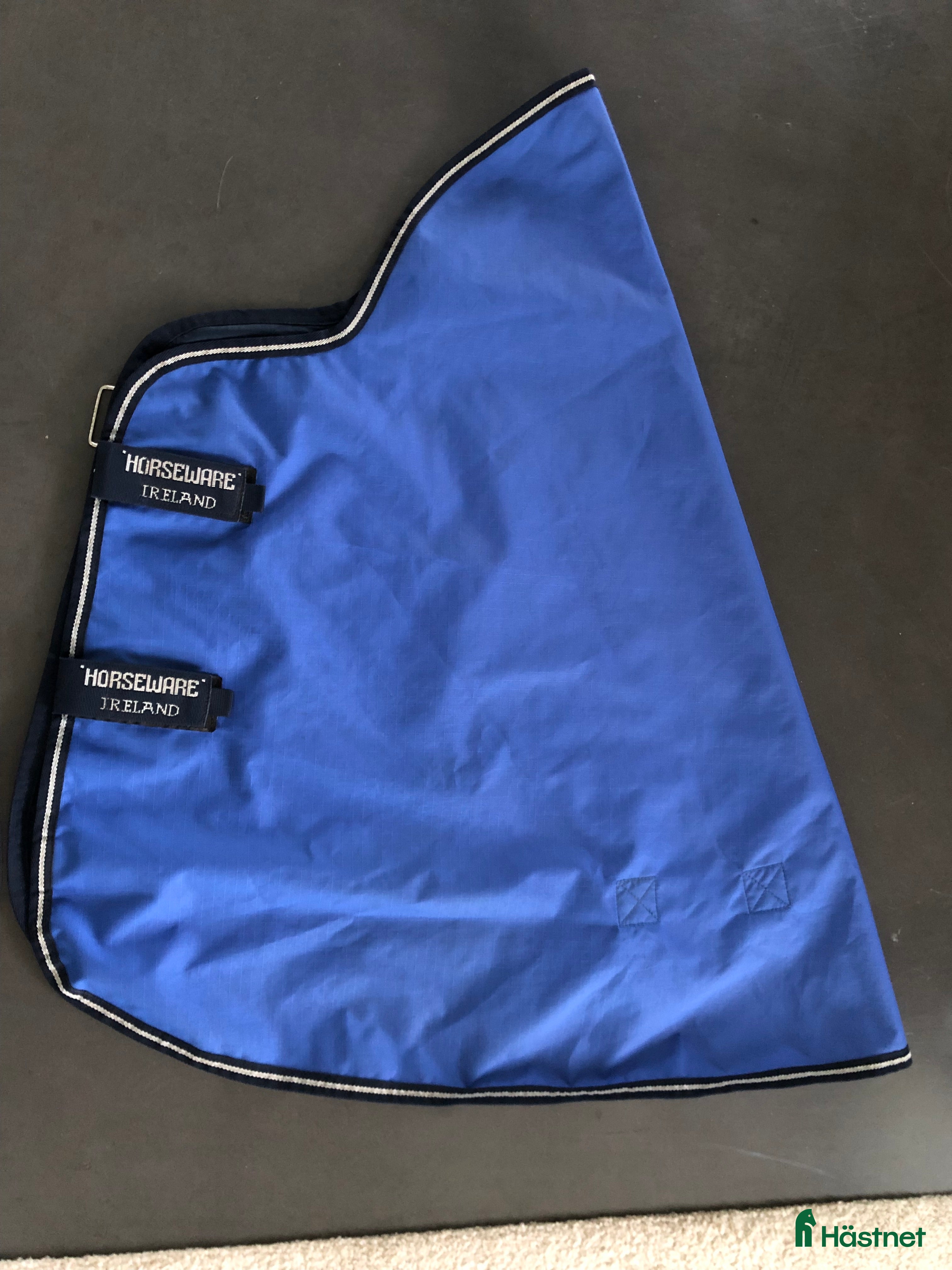Täcken hästutrustning till salu: Amigo hero hood Large i Båstad - Annons 2