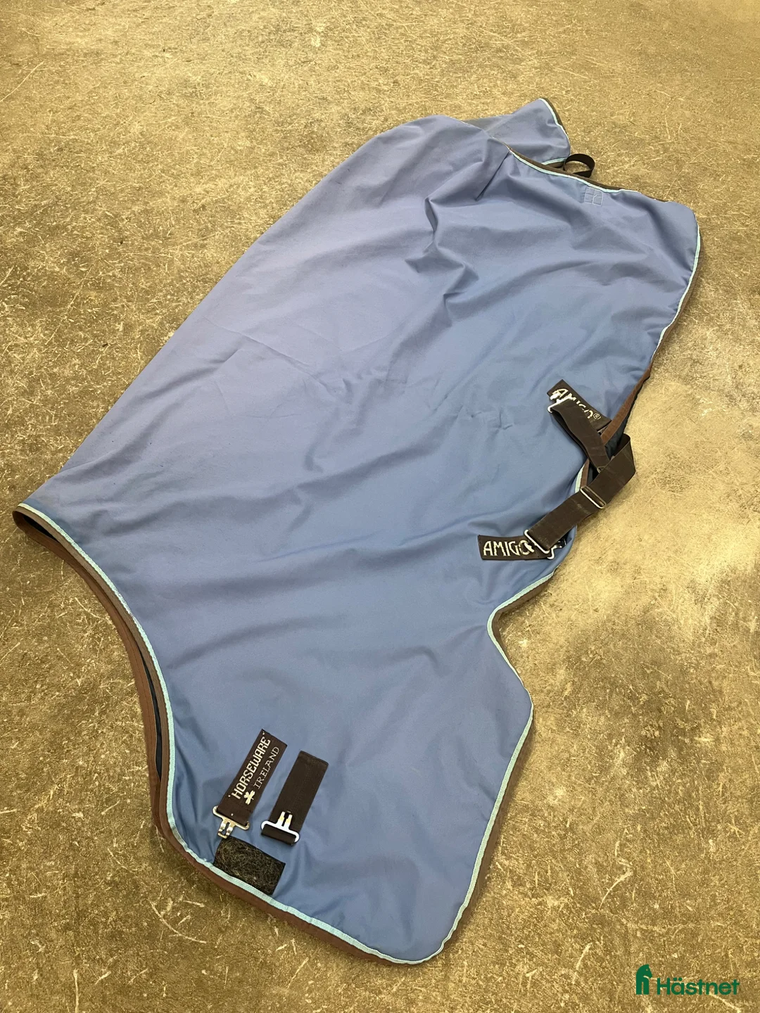 Täcken hästutrustning till salu: Amigo täcke  - Annons 1