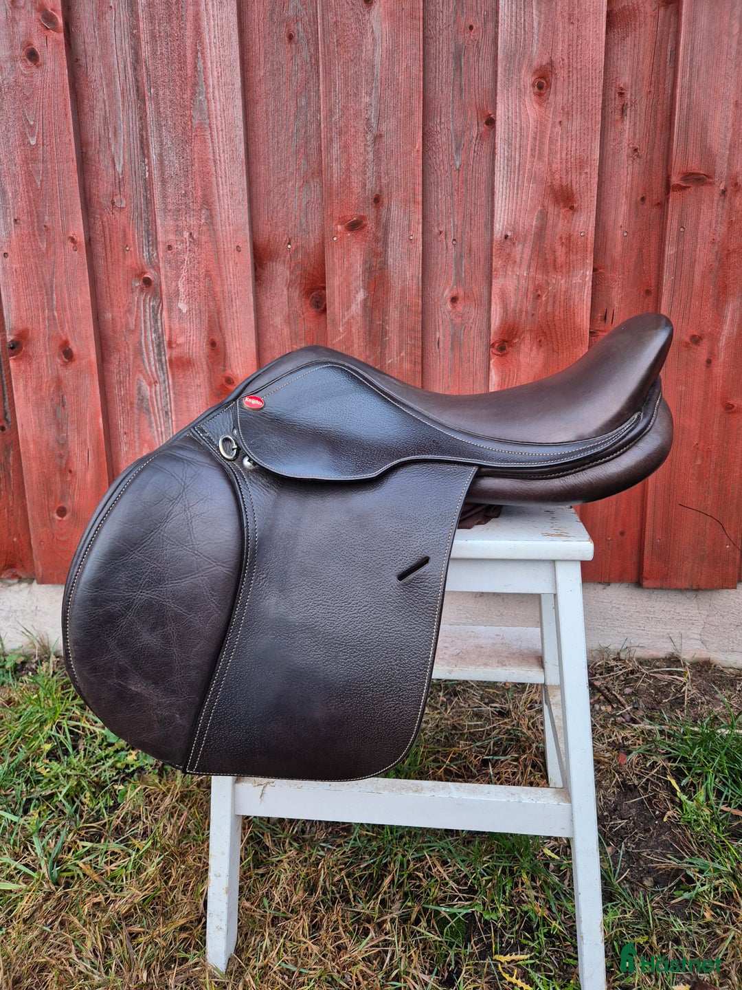 Sadlar hästutrustning till salu: Knights robin hood elite 16" i Ljungby - Annons 1